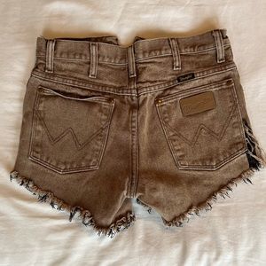 vintage!!! wrangler high waisted shorts